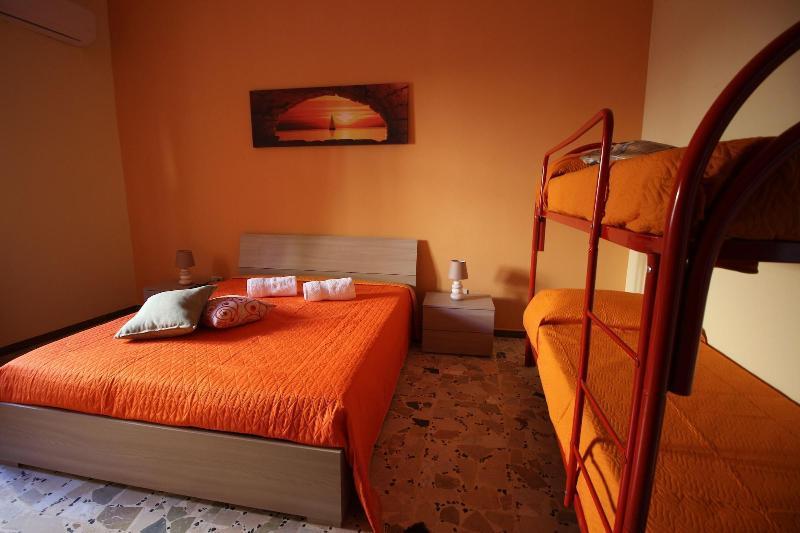 Bed and Breakfast La Terrazza Del Borgo Agrigent Exterior foto